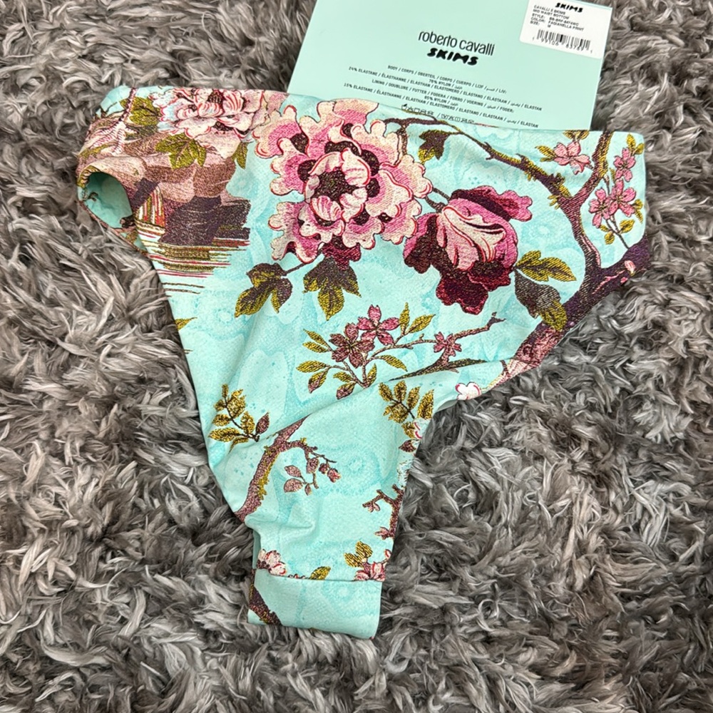 Robert Cavalli x SKIMS High Waisted Bikini Bottom Medium BNWT Fagianella Print - Picture 7 of 7